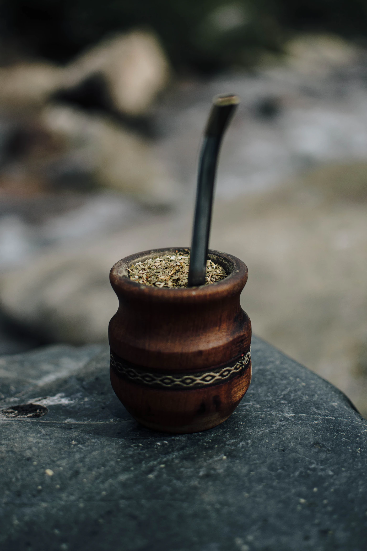 Mate de cerámica con cucharita de alpaca