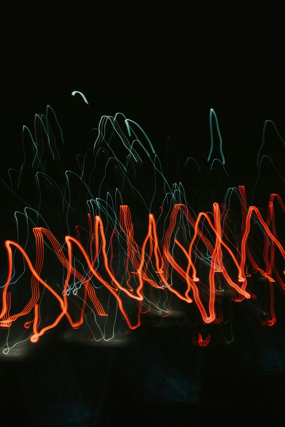 red and blue light streaks