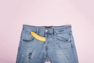 blue denim jeans with banana dong.