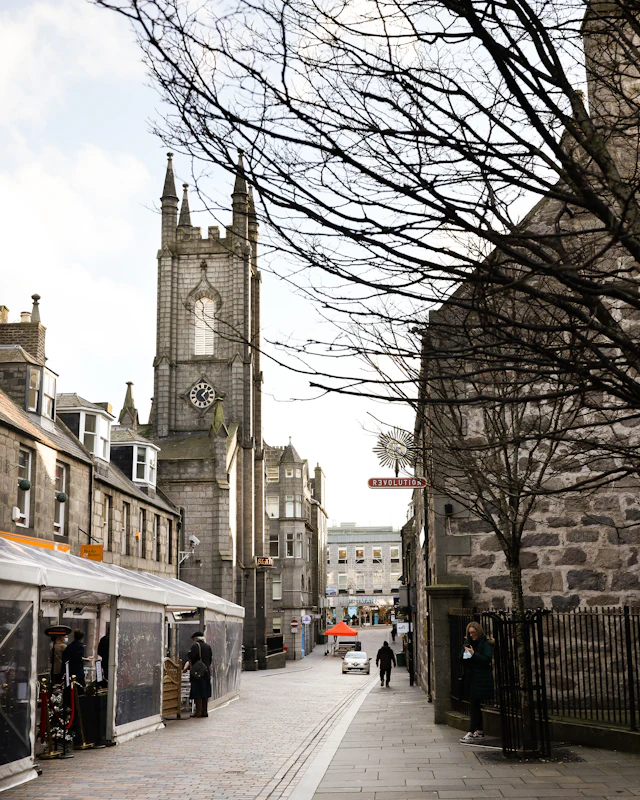 Old Aberdeen & Granite City walking tour