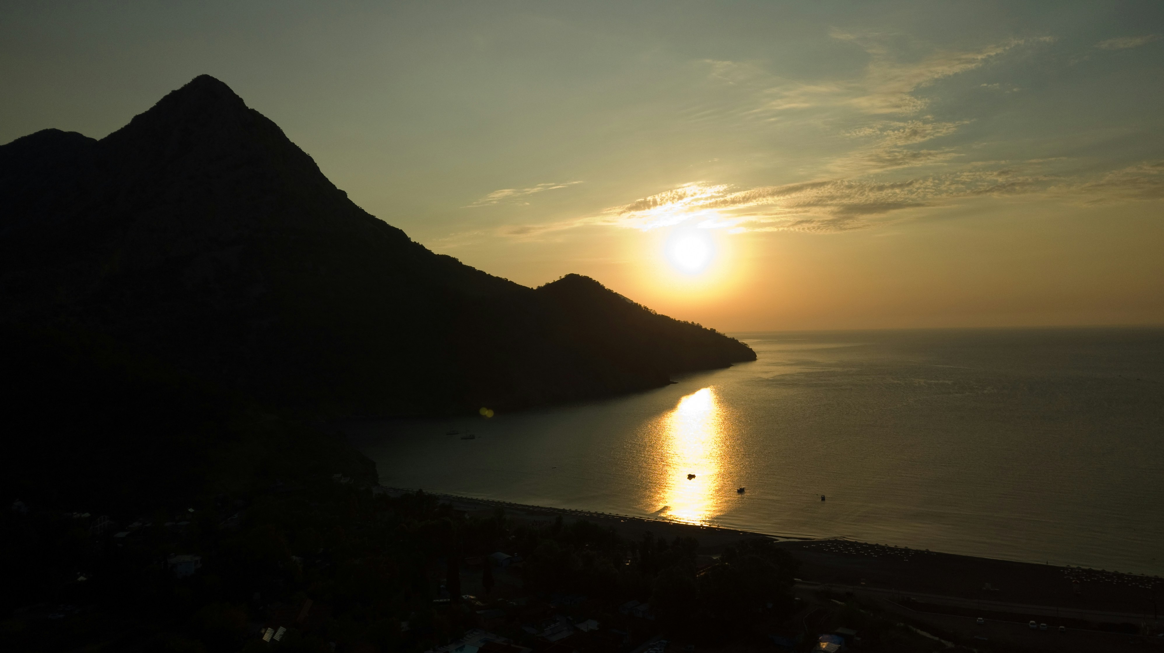 Photo by raimondklavins