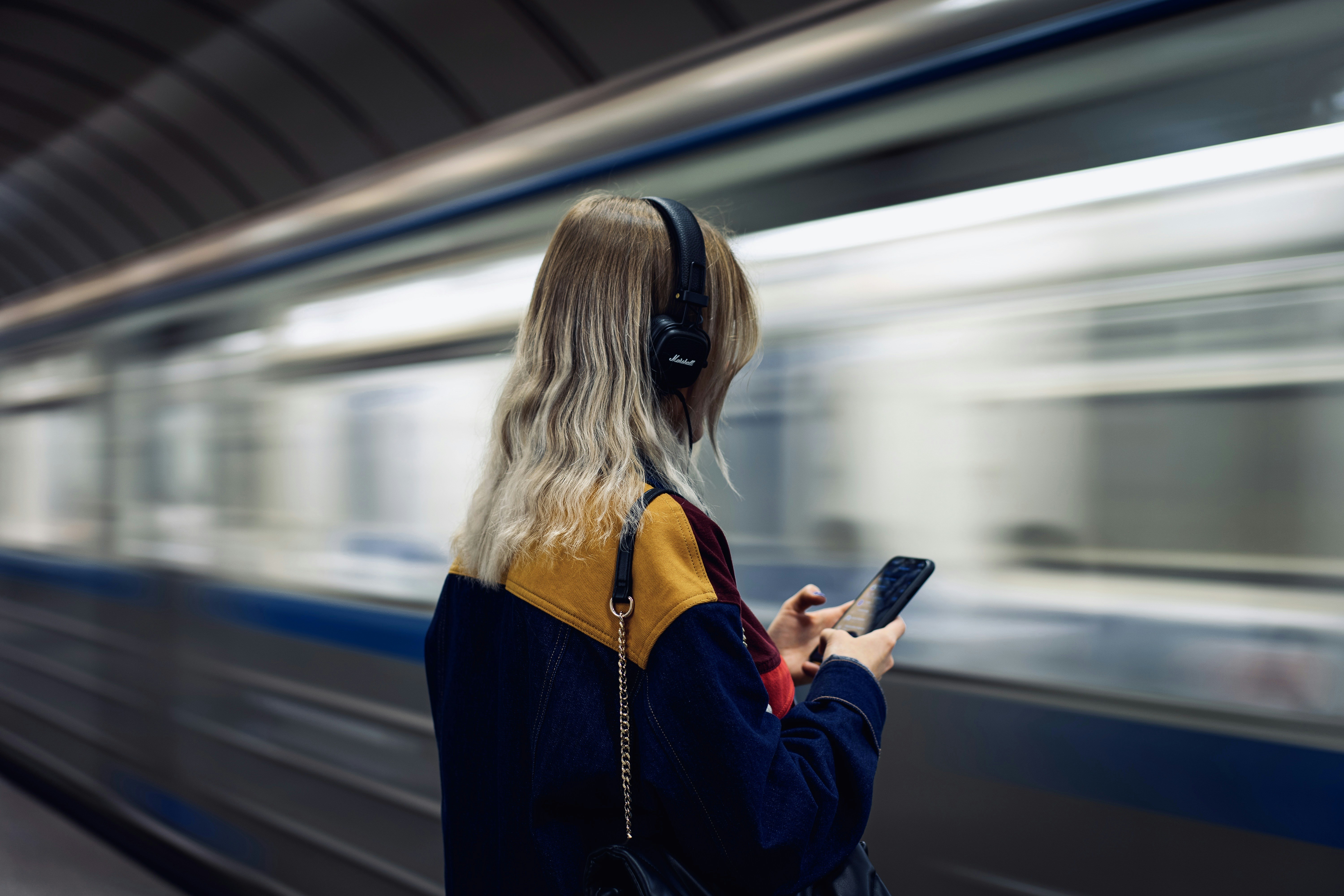 Photo by Dekler Ph on Unsplash