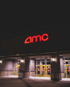 a building that has a sign on the front of it