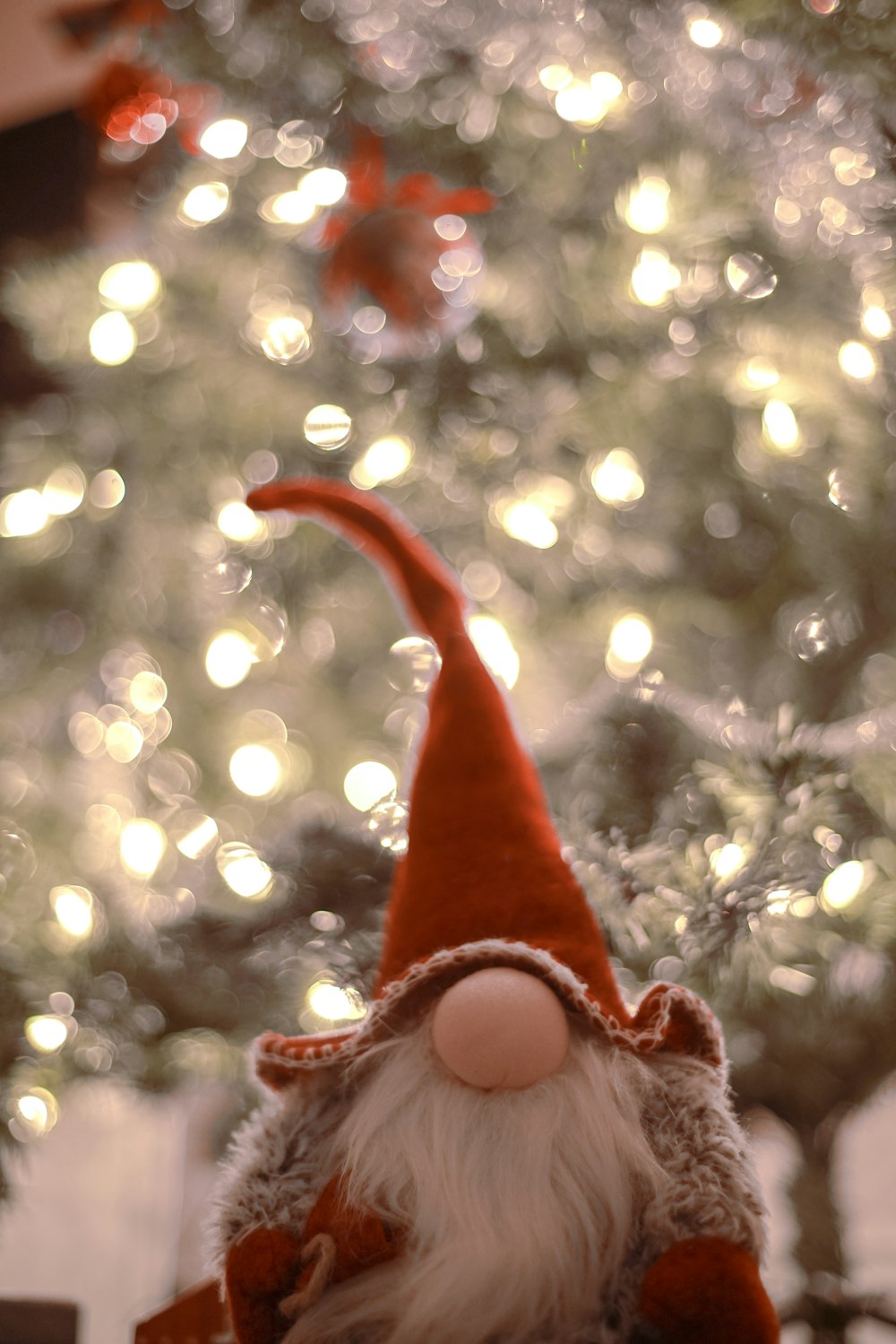 chapéu de Papai Noel vermelho e branco