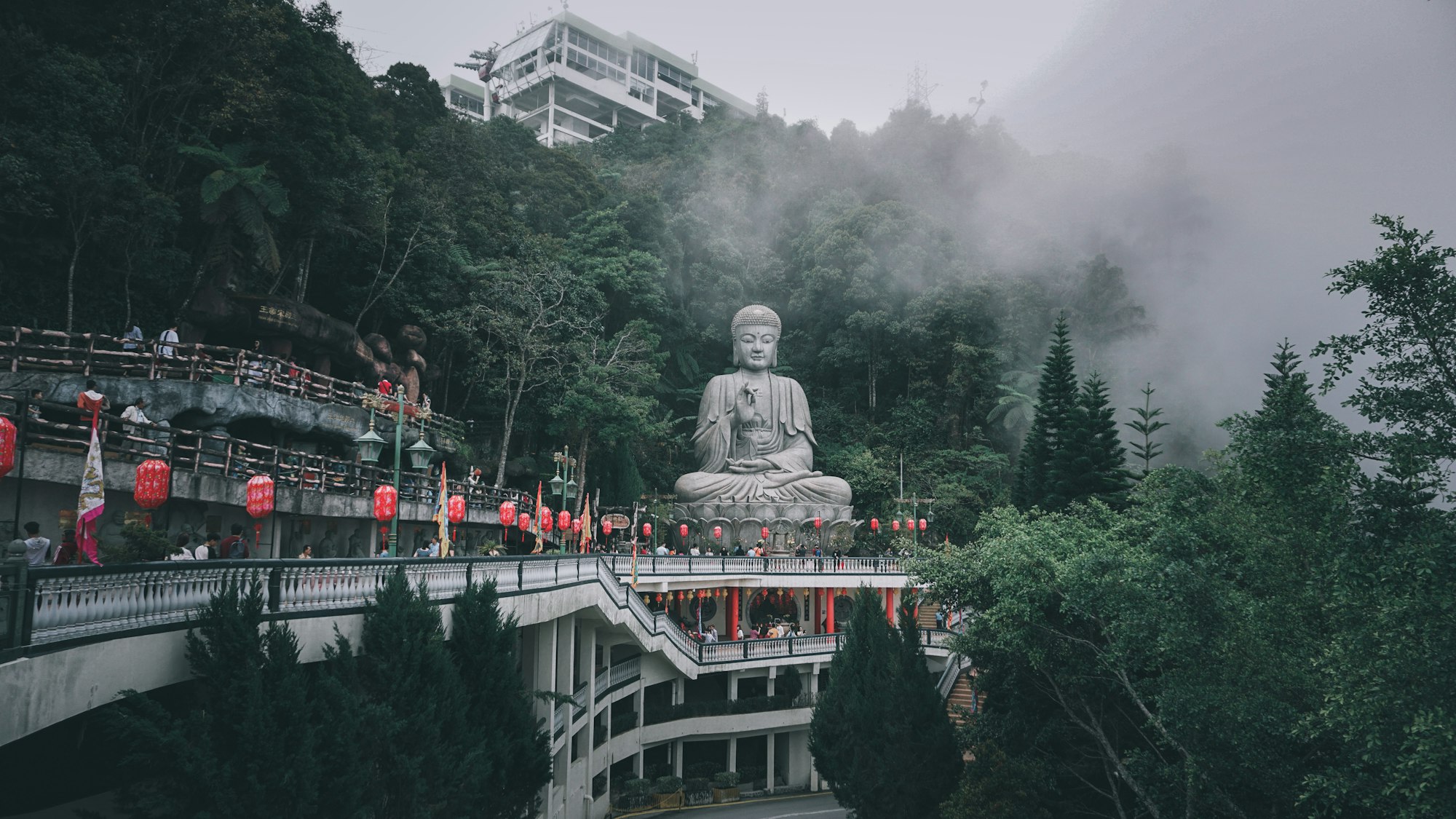 The Chin Swee Caves Temple is Chinese temple in Genting Highland, Pahang Malaysia. it is situated in the most scenic site of Genting Highlands. #photography #nature #religion #malaysia