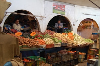 fruit stand on market during daytime