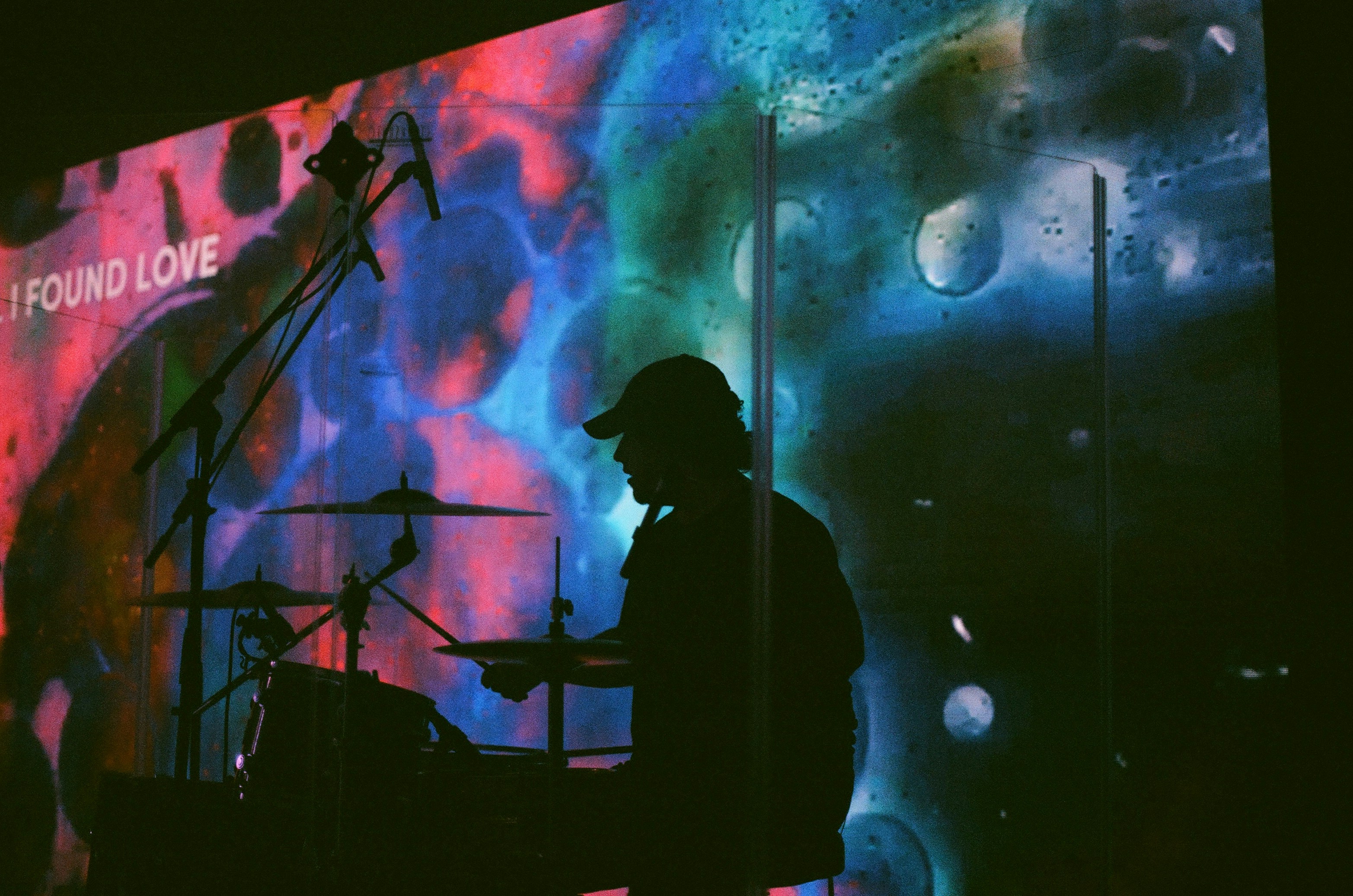 How To Go On Tour As An Independent Artist