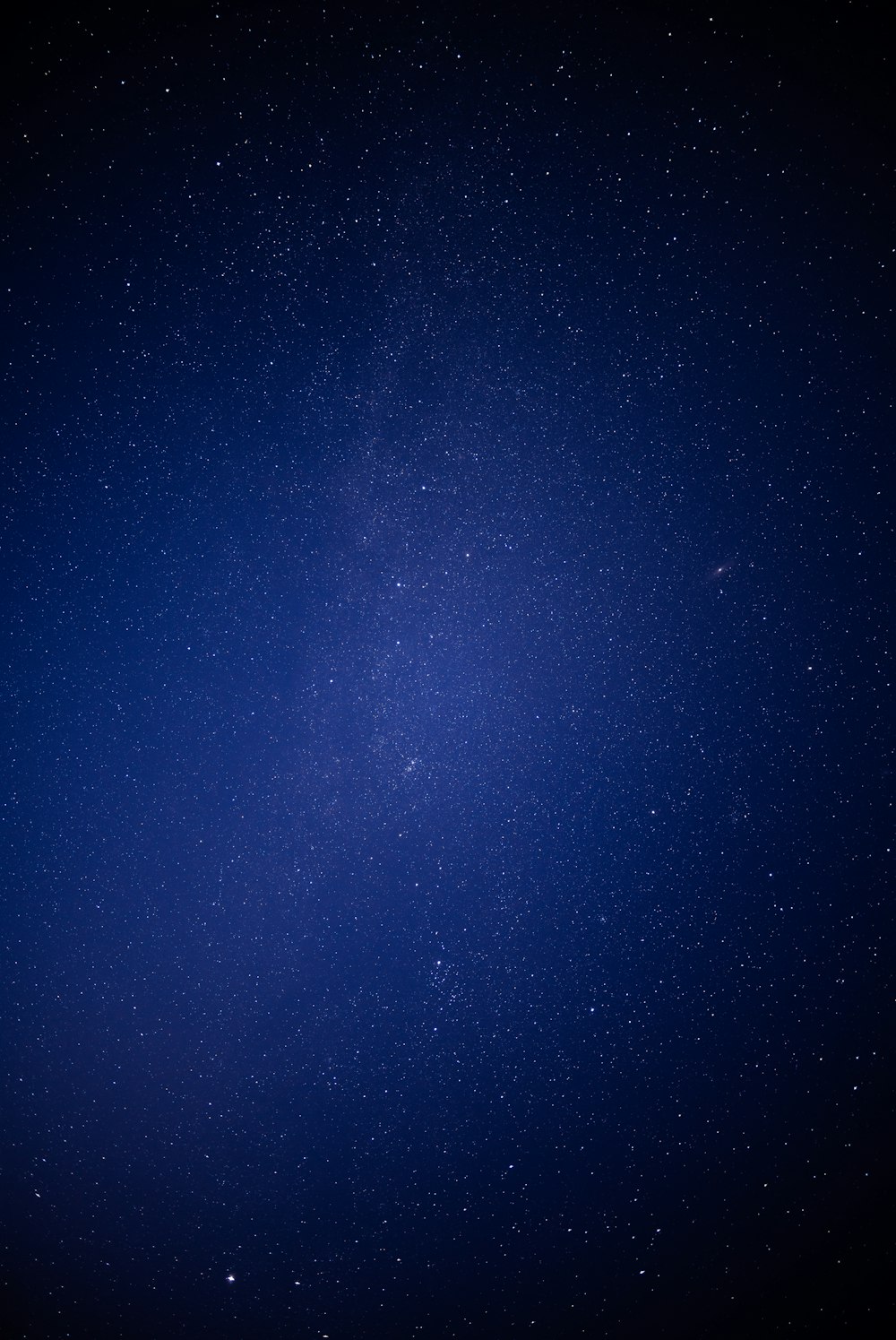 blue sky with stars during night time