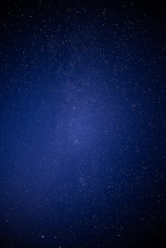 blue sky with stars during night time