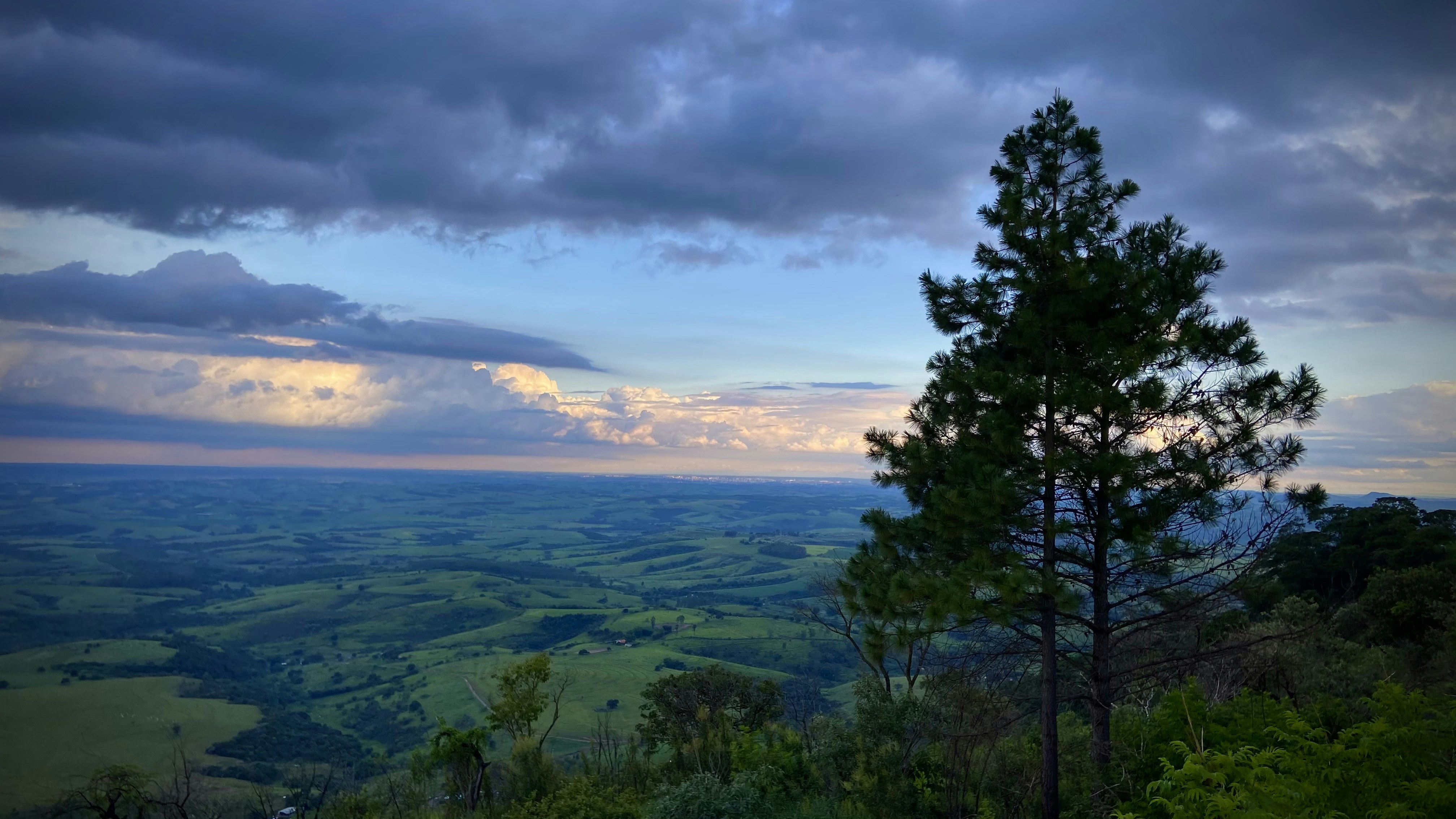 Photo by lucasbsallum