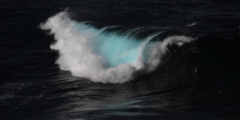 white and green ocean waves