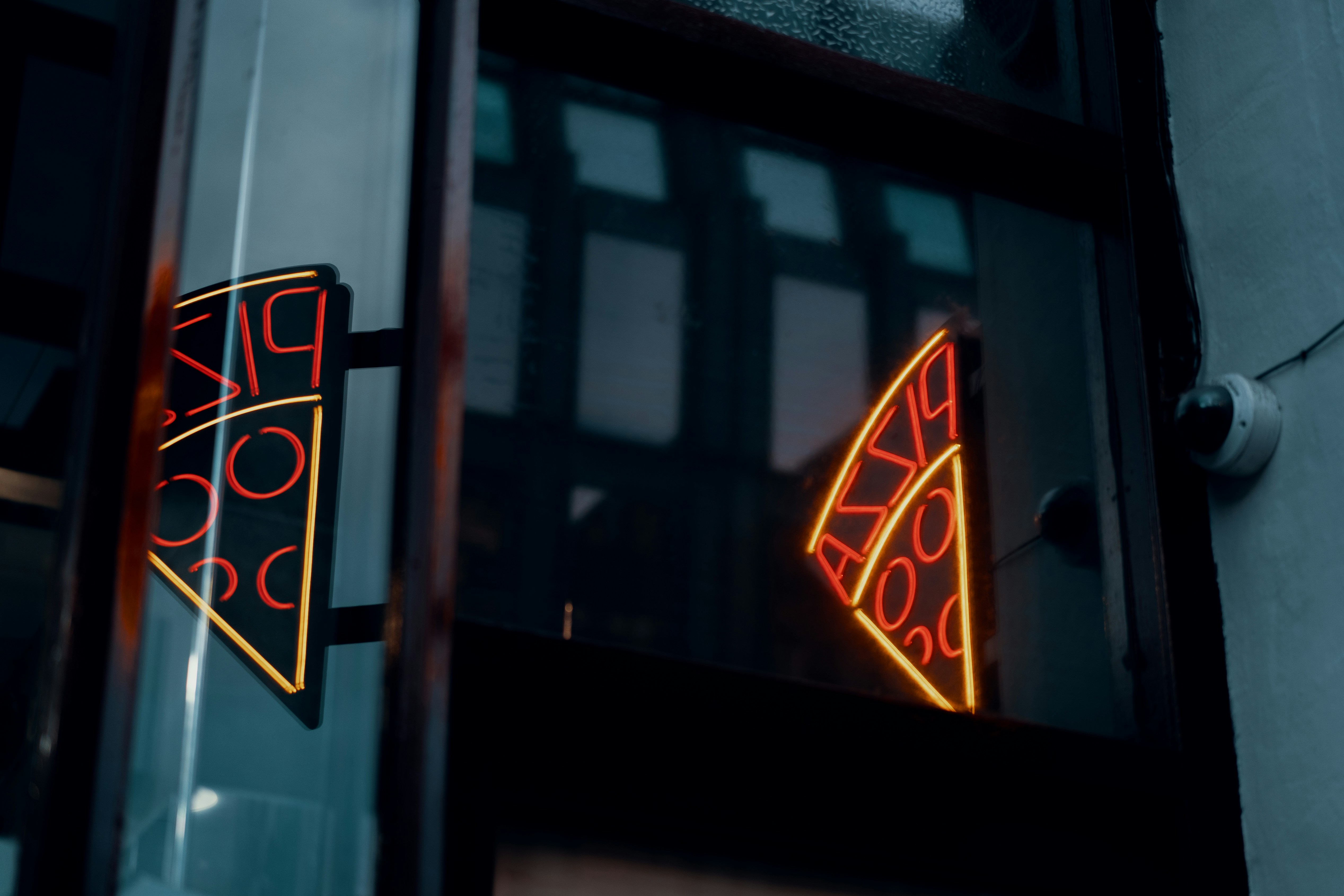 Neon pizza slice