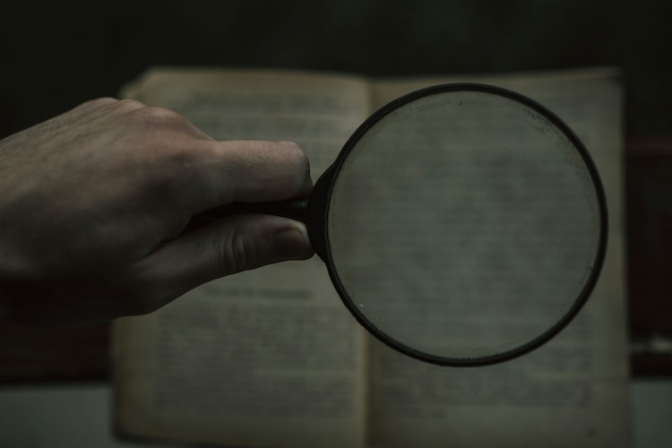 Country Mystery Game: 5 Clues, 1 Country