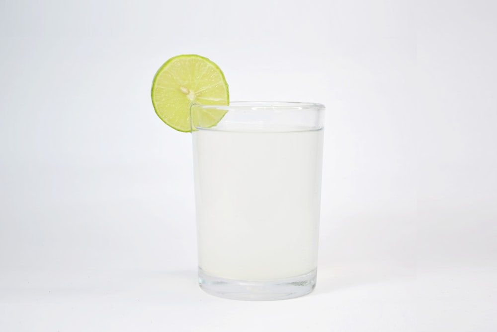 clear drinking glass with lemon