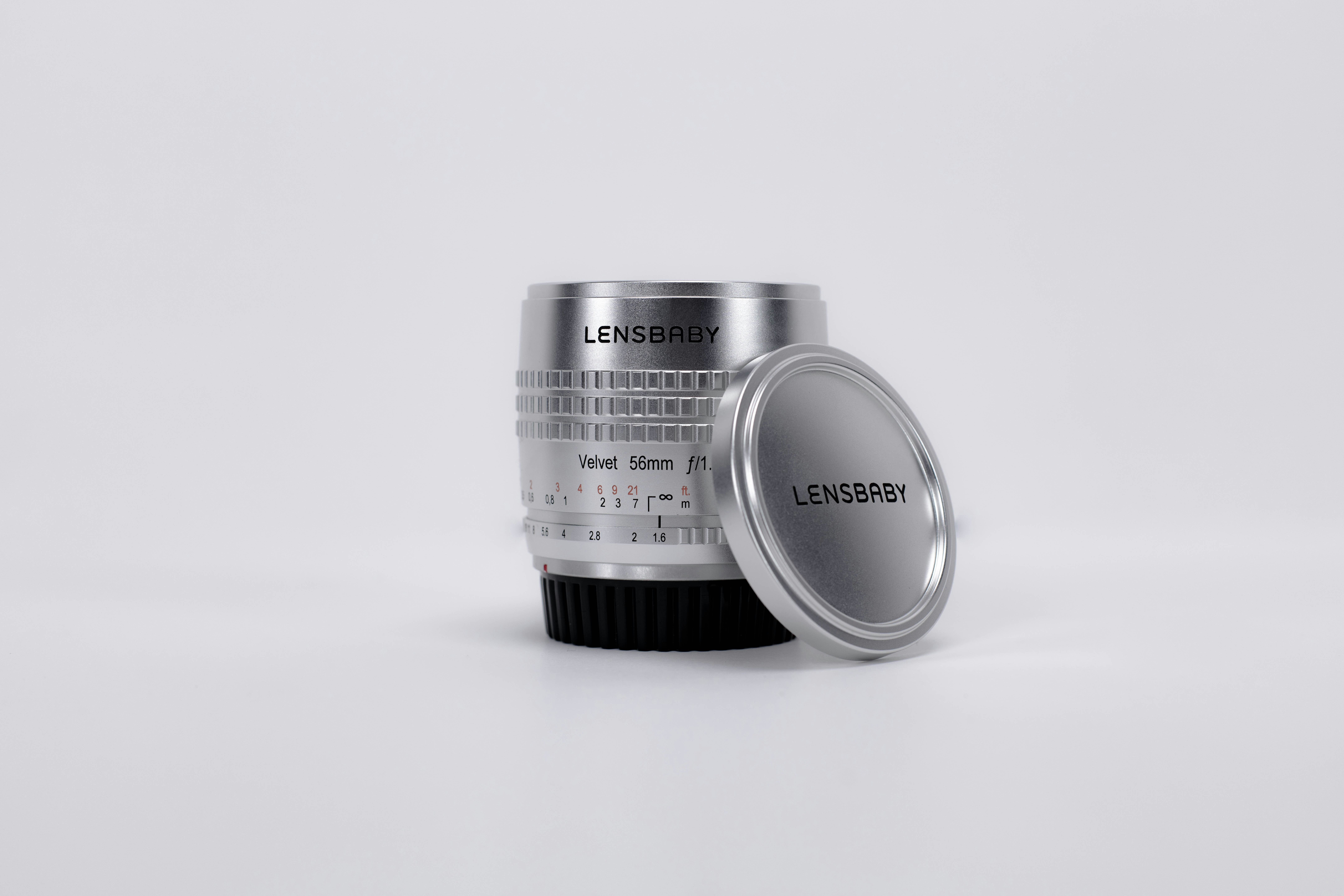 How RGBIC Smart Lamps Affect Photochromic & Tinted Lenses (and What That Means for Indoor Wear)