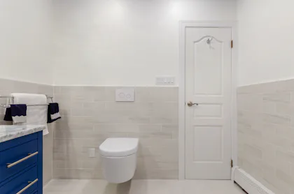 Toilet repair and installation service in El Monte