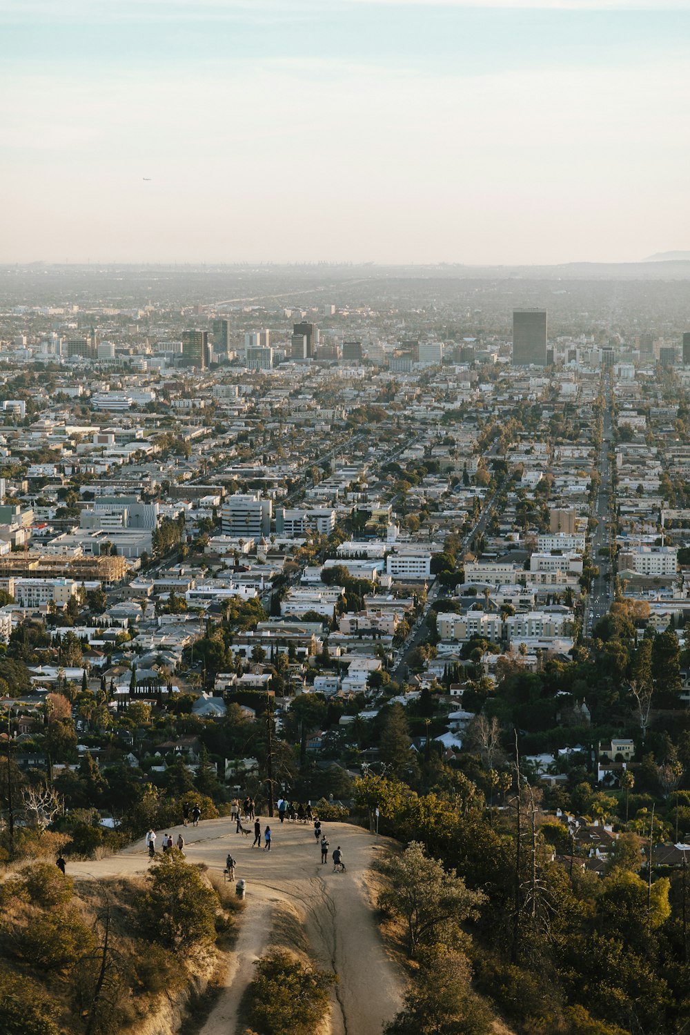 Vista aérea de los edificios de la ciudad durante el día