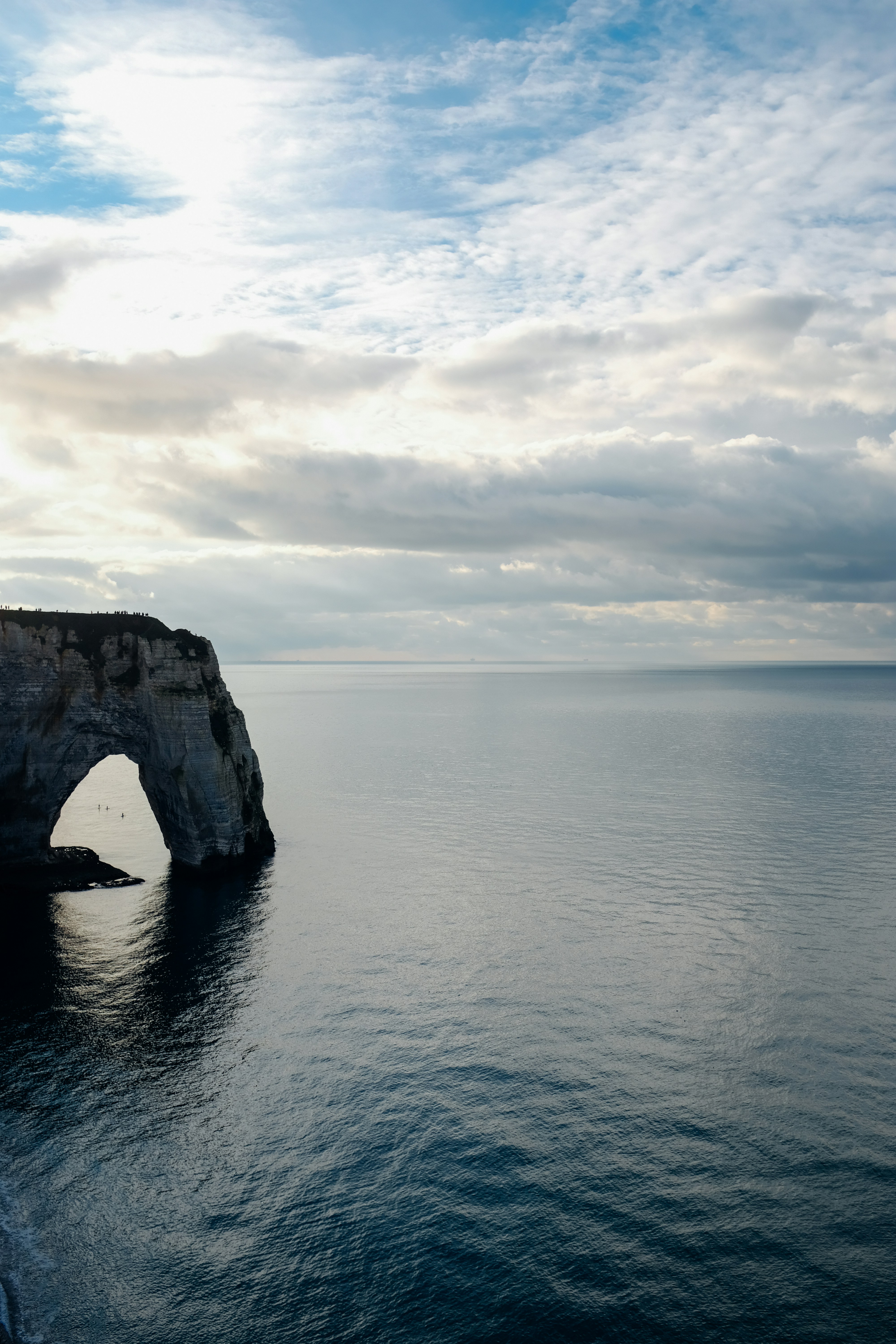 Photo by adrienolichon