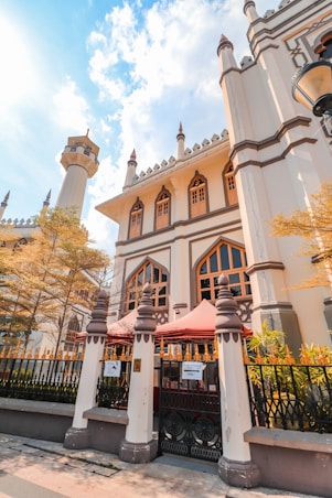 brown and white concrete building