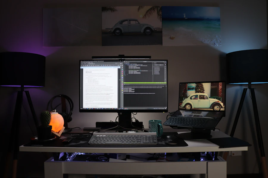 Female workforce professionals