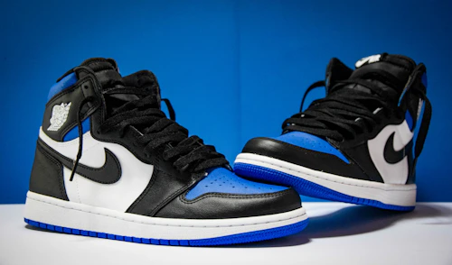 Air Jordan 1 Retro High OG Chicago