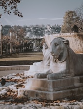 A picturesque view of the Golden Lion building in Cannon Hill Park.