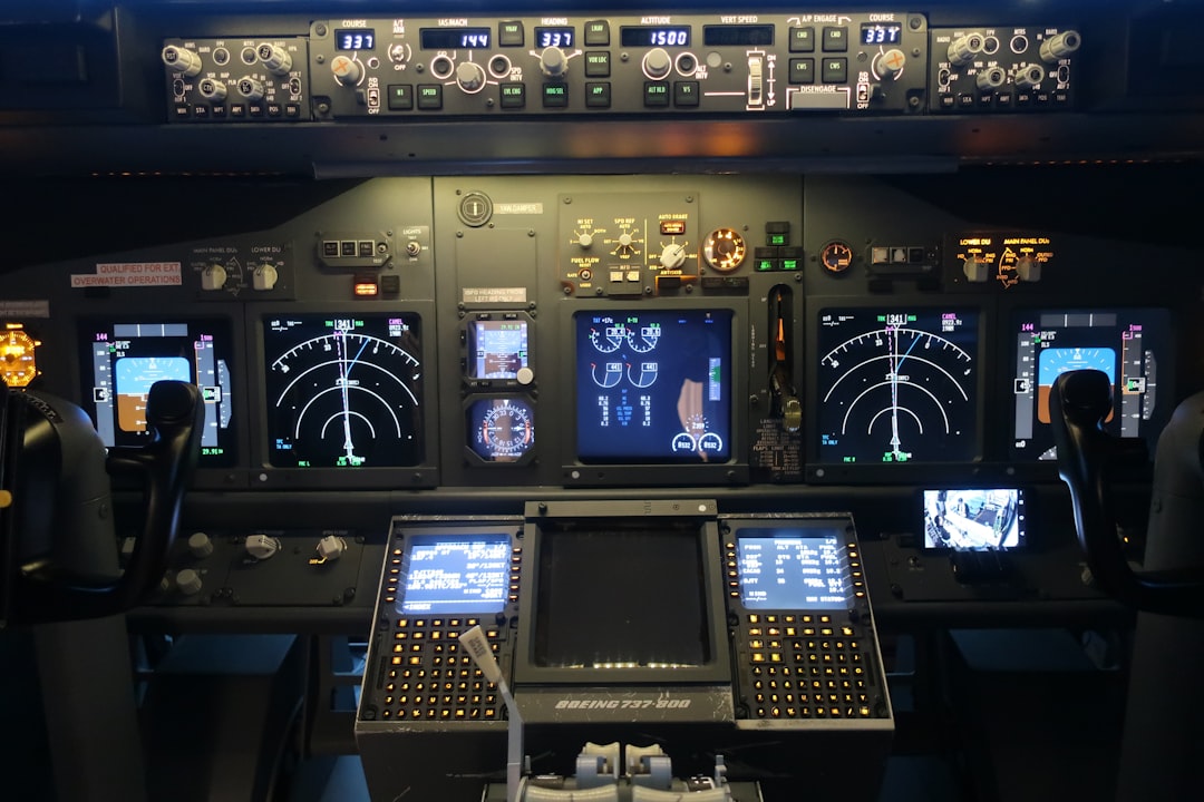 black and gray audio mixer, The cockpit of Boeing 737-800