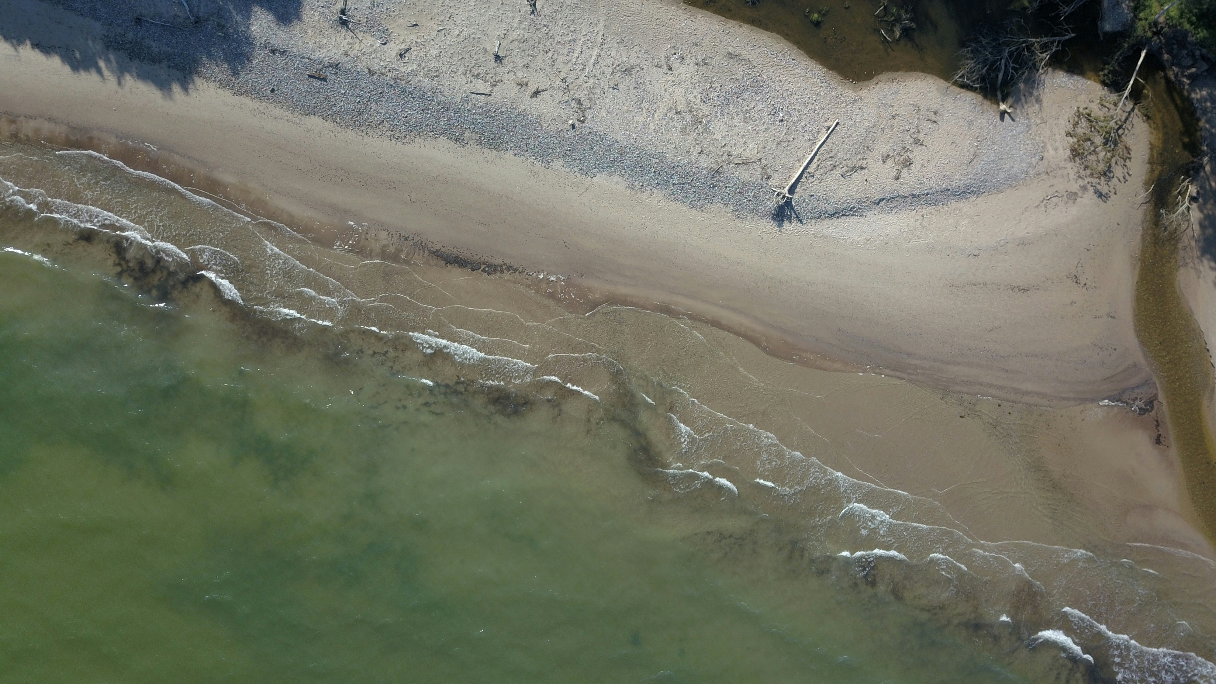 Photo by raimondklavins