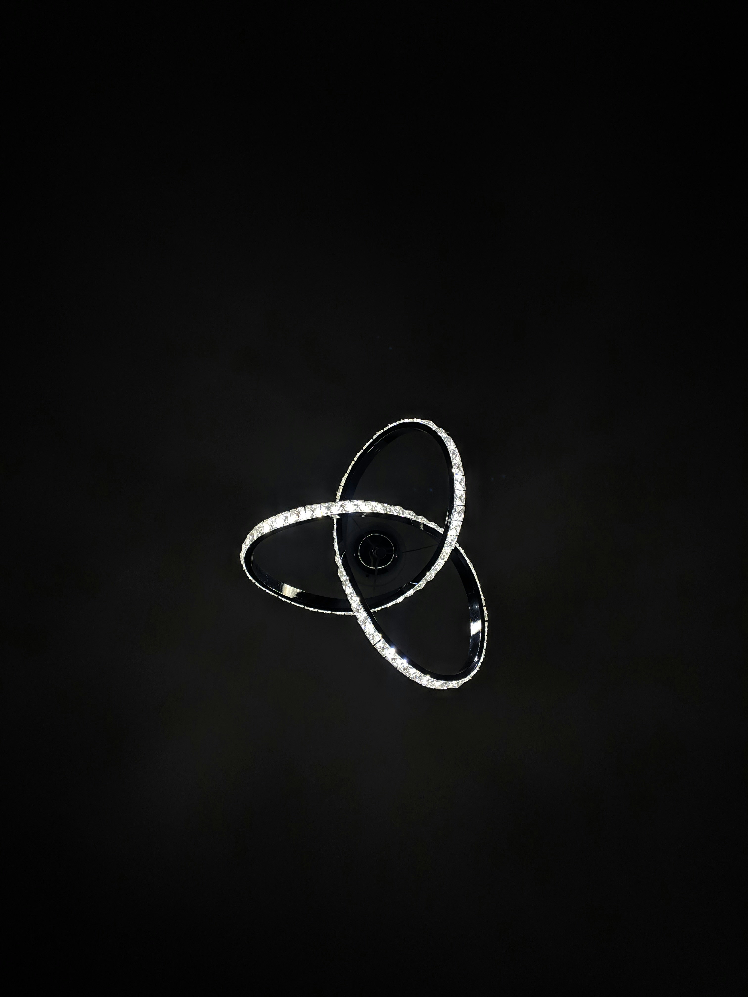 Minimalist Siyah Avize