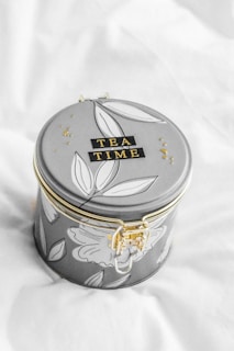 blue and white floral round container