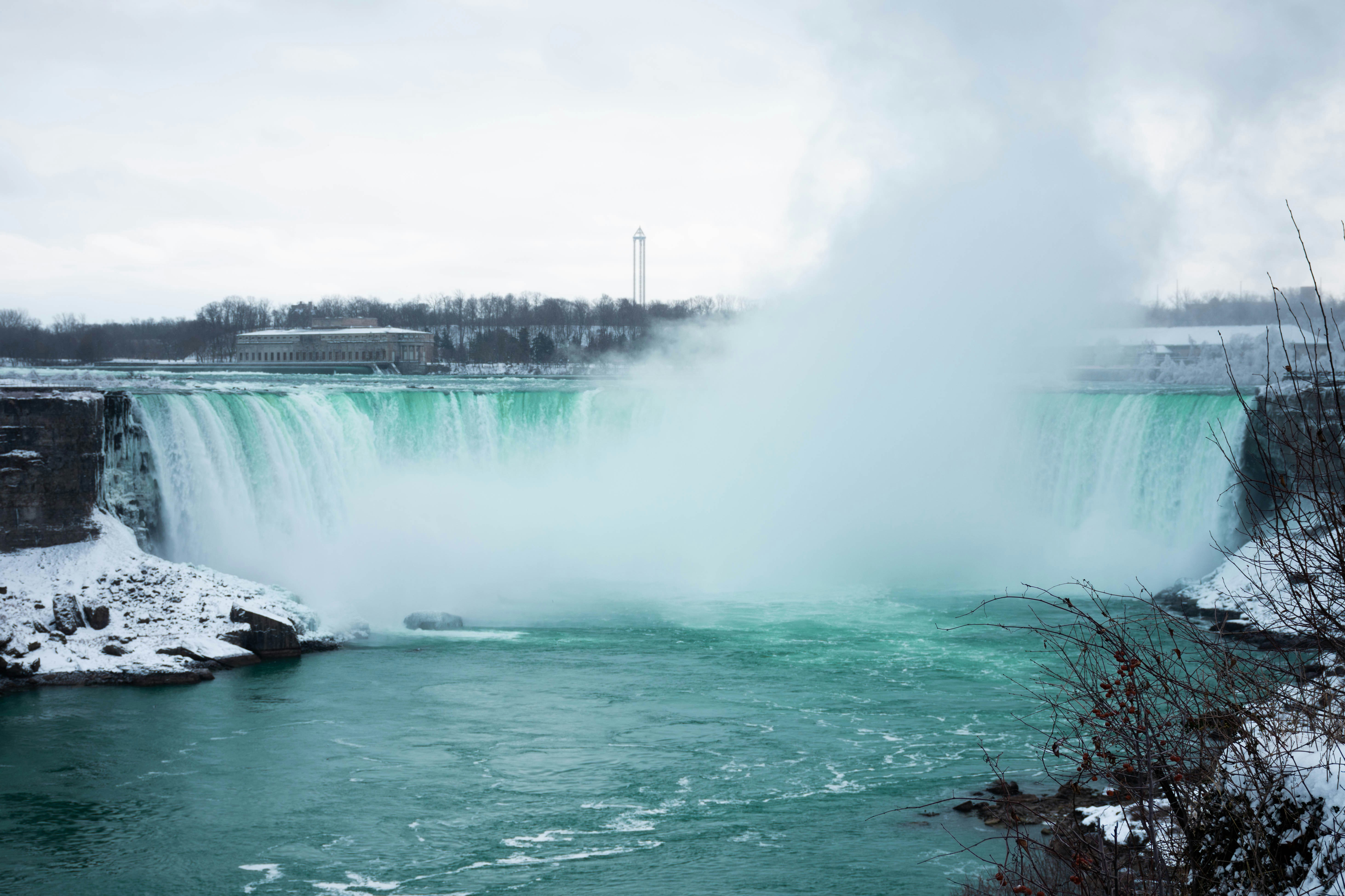 Photo by lucasgwendt