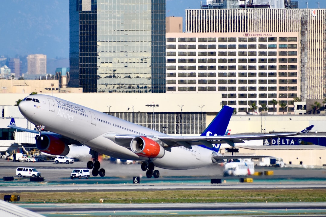 Be a tourist @ home, SAS joins Skyteam, Some Hotel bonuses to look out for! 