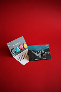 Premium business card printing in Texas with sharp design and fast delivery by SMRT Printing®