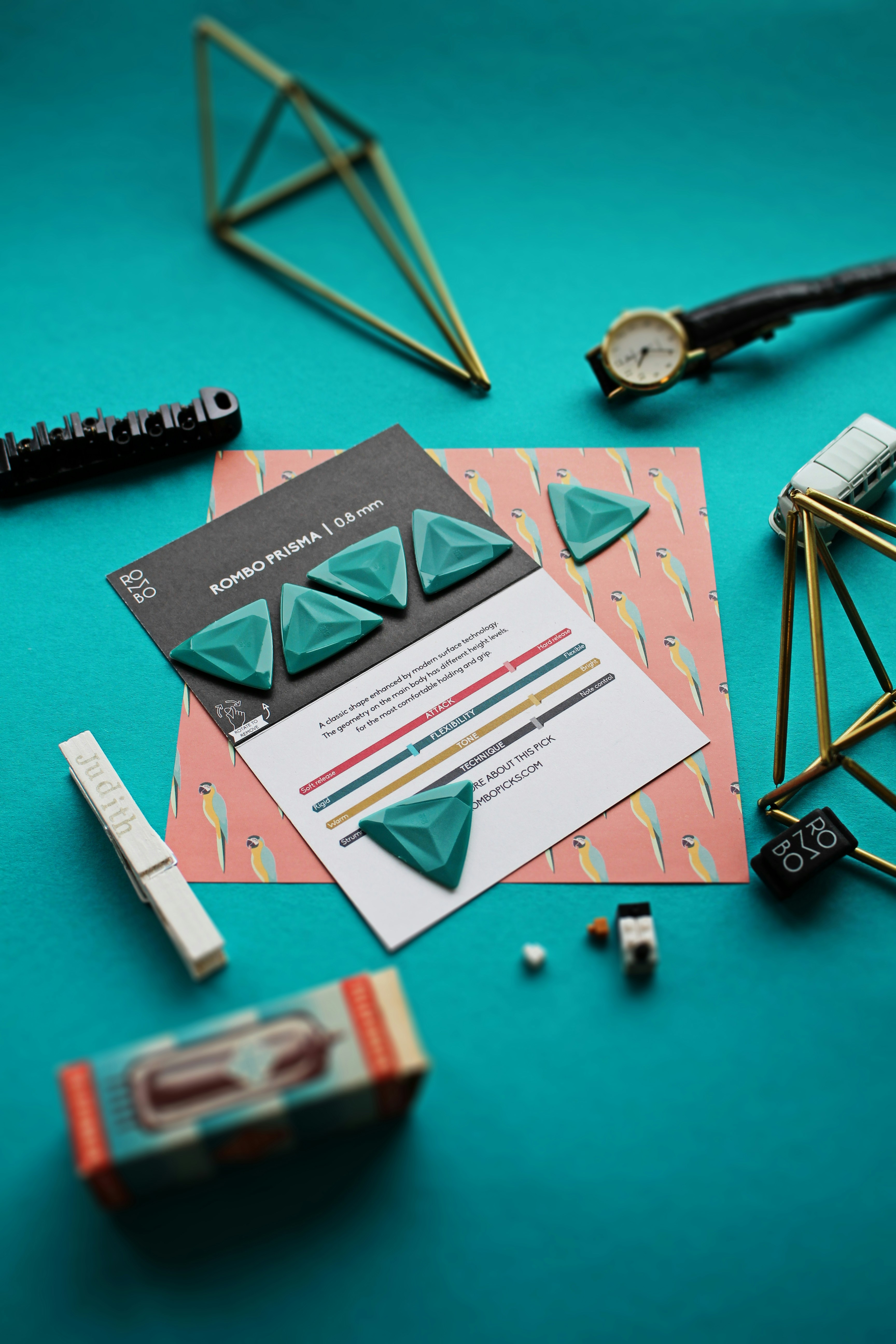 Photo by rombo_guitar_picks