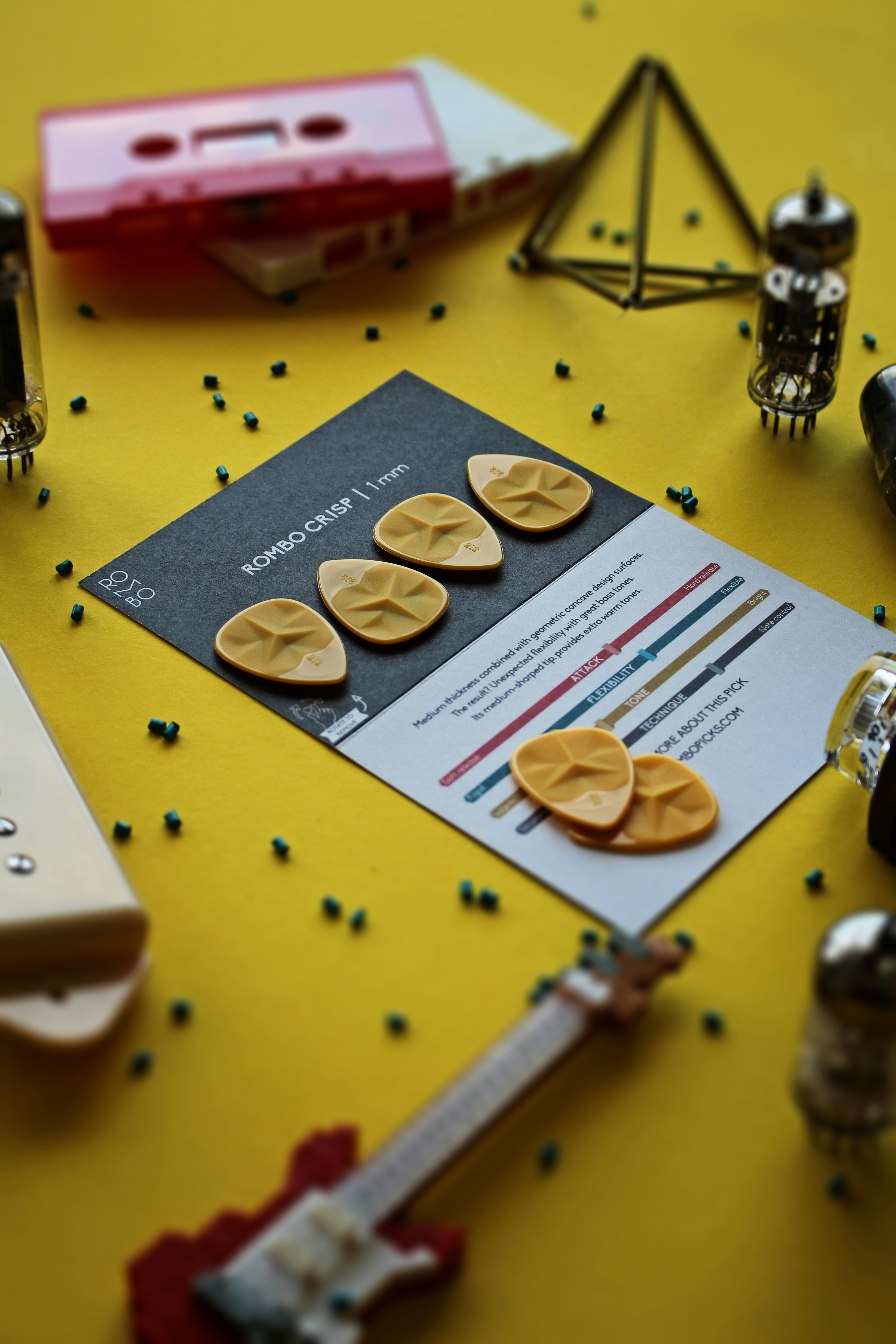 Photo by rombo_guitar_picks