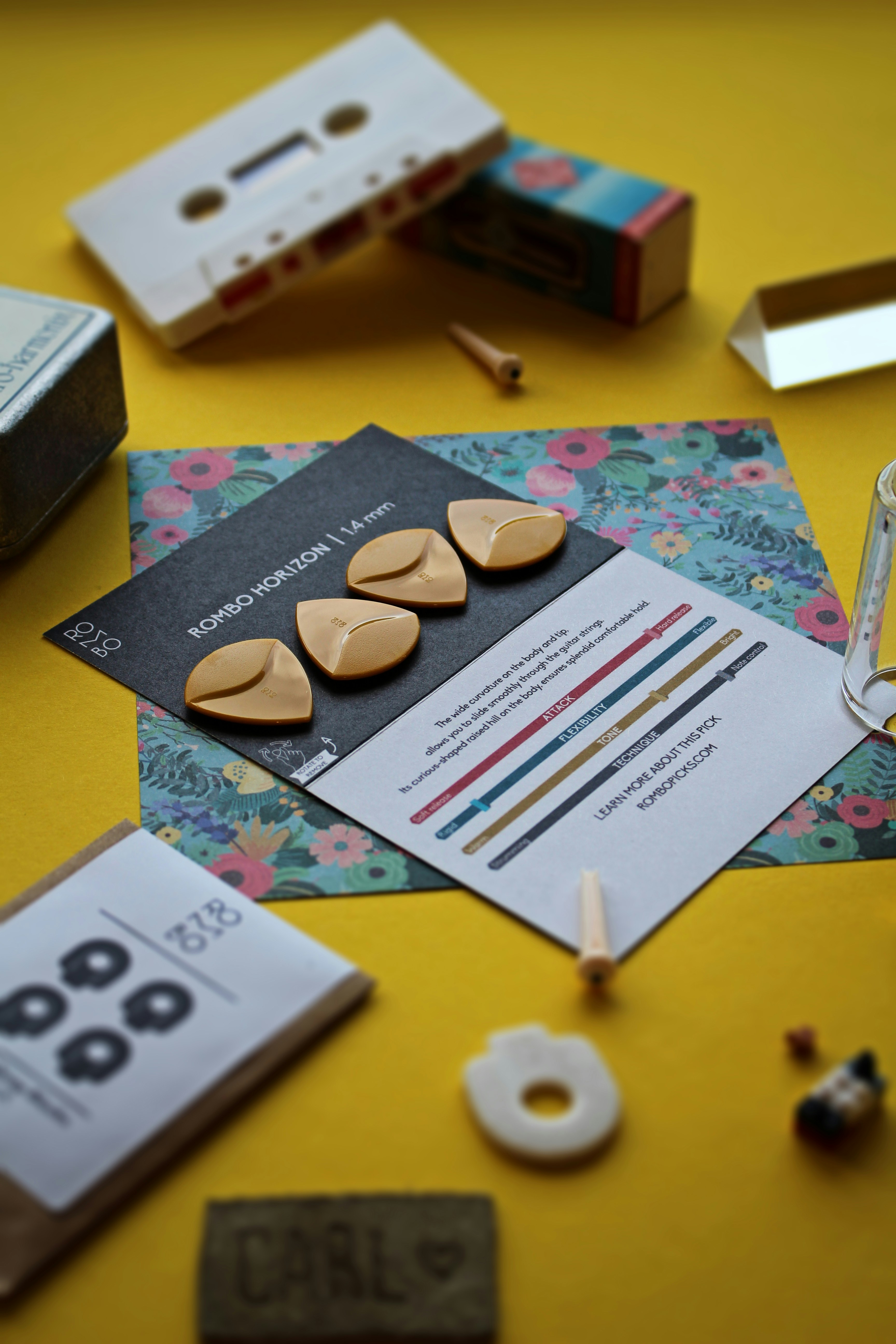 Photo by rombo_guitar_picks