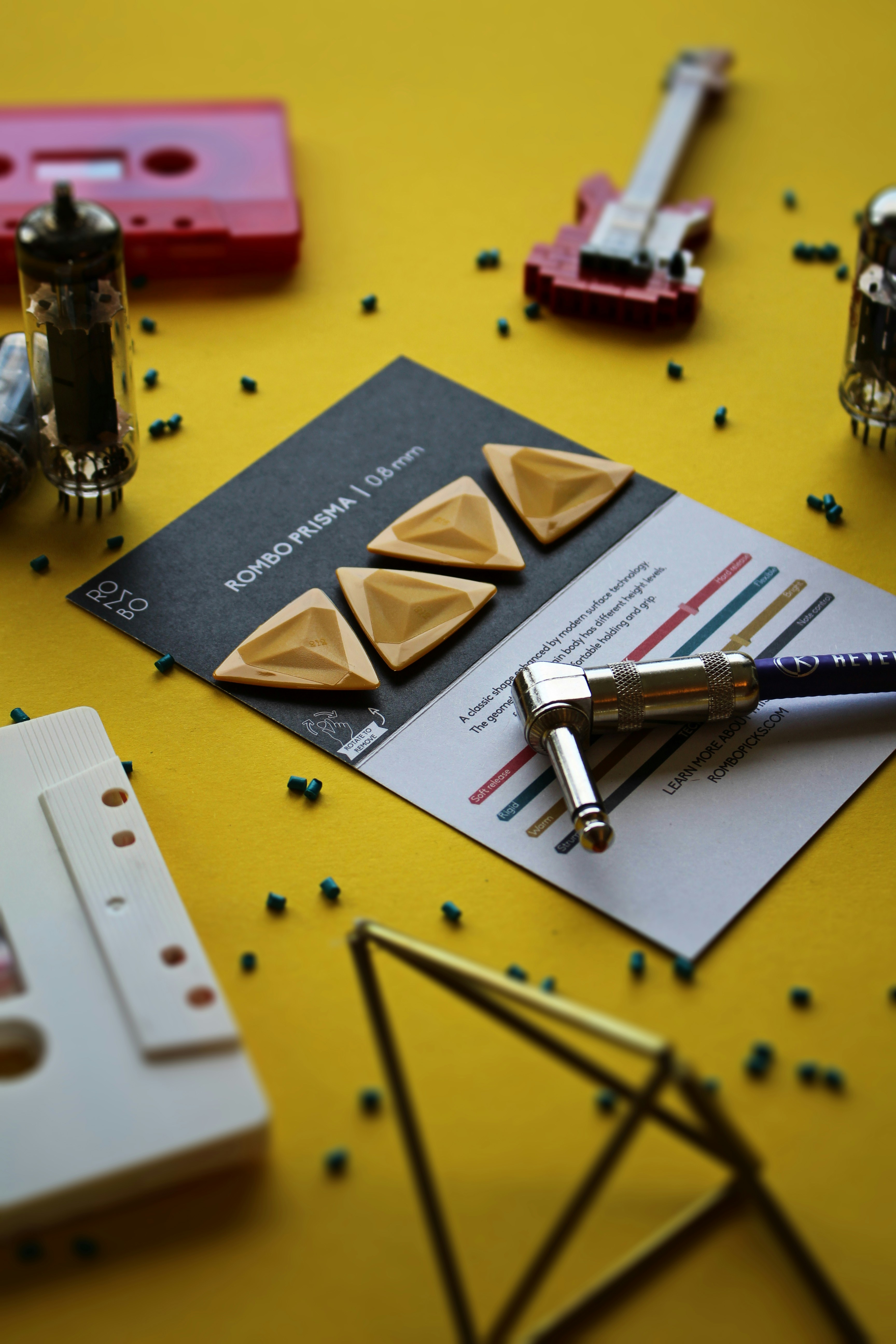 Photo by rombo_guitar_picks