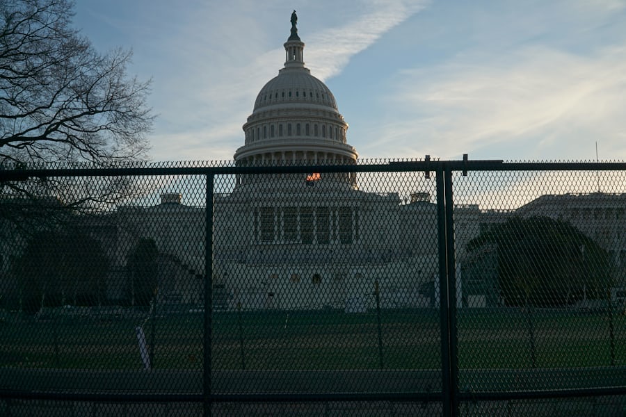 Protective fencing around the US Capitol (Ian Hutchinson via Unsplash)