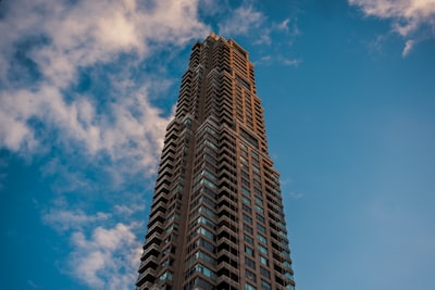Manhattan's Buildings - Desde East 68th Street & 3rd Avenue, United States