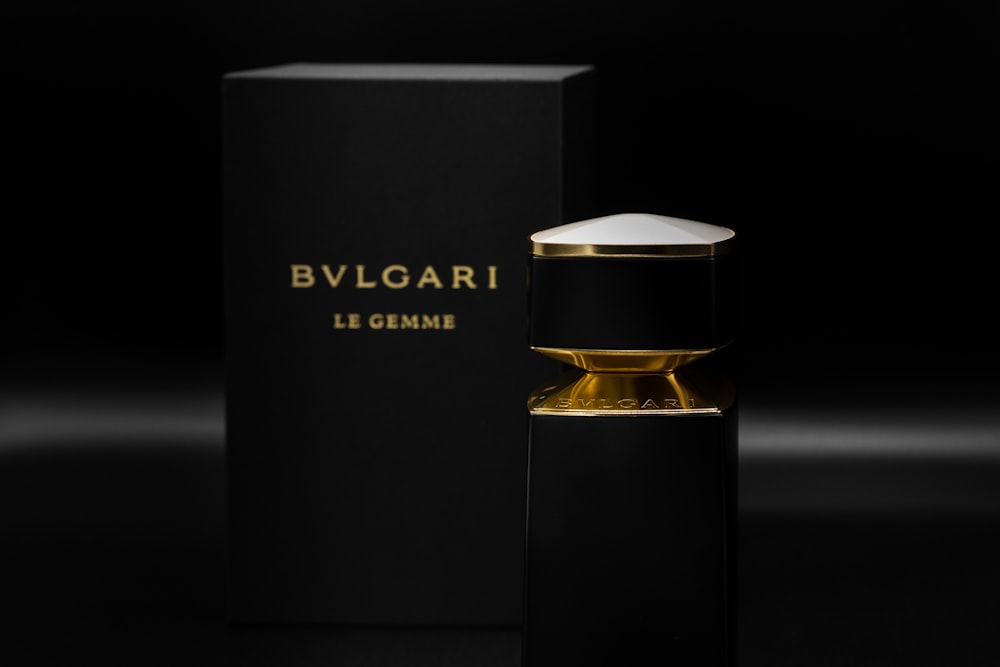 black and gold calvin klein perfume bottle