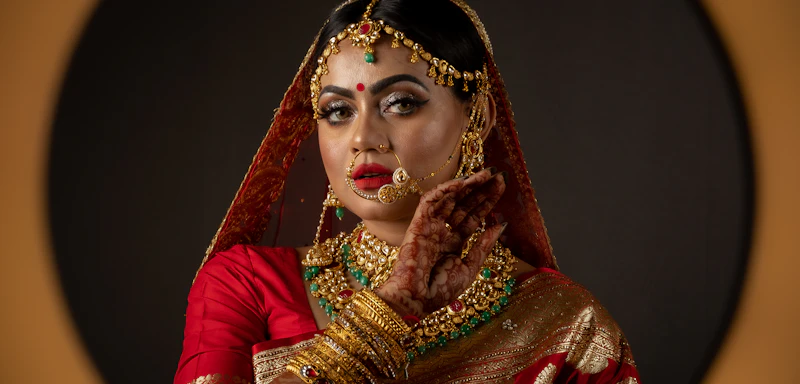 Elegant Bridal Jewelry/Dupatta Draping