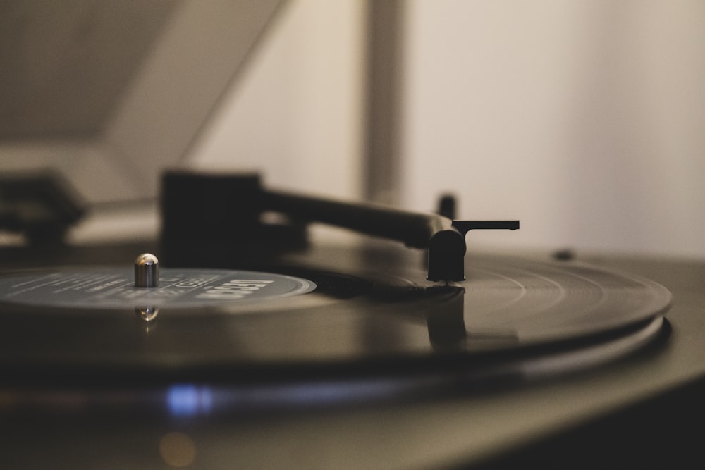 black and gray vinyl record