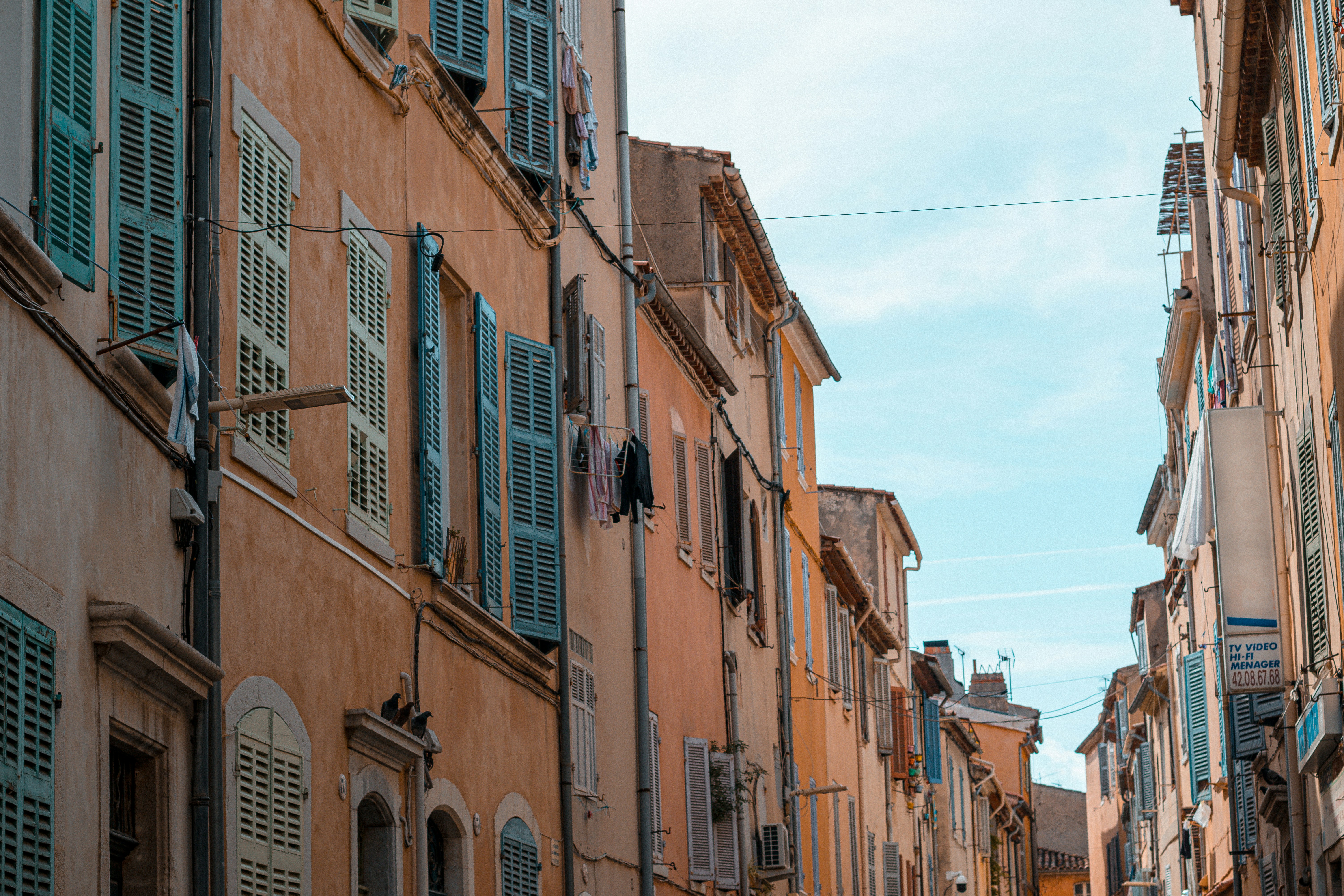 Photo by valentinlacoste