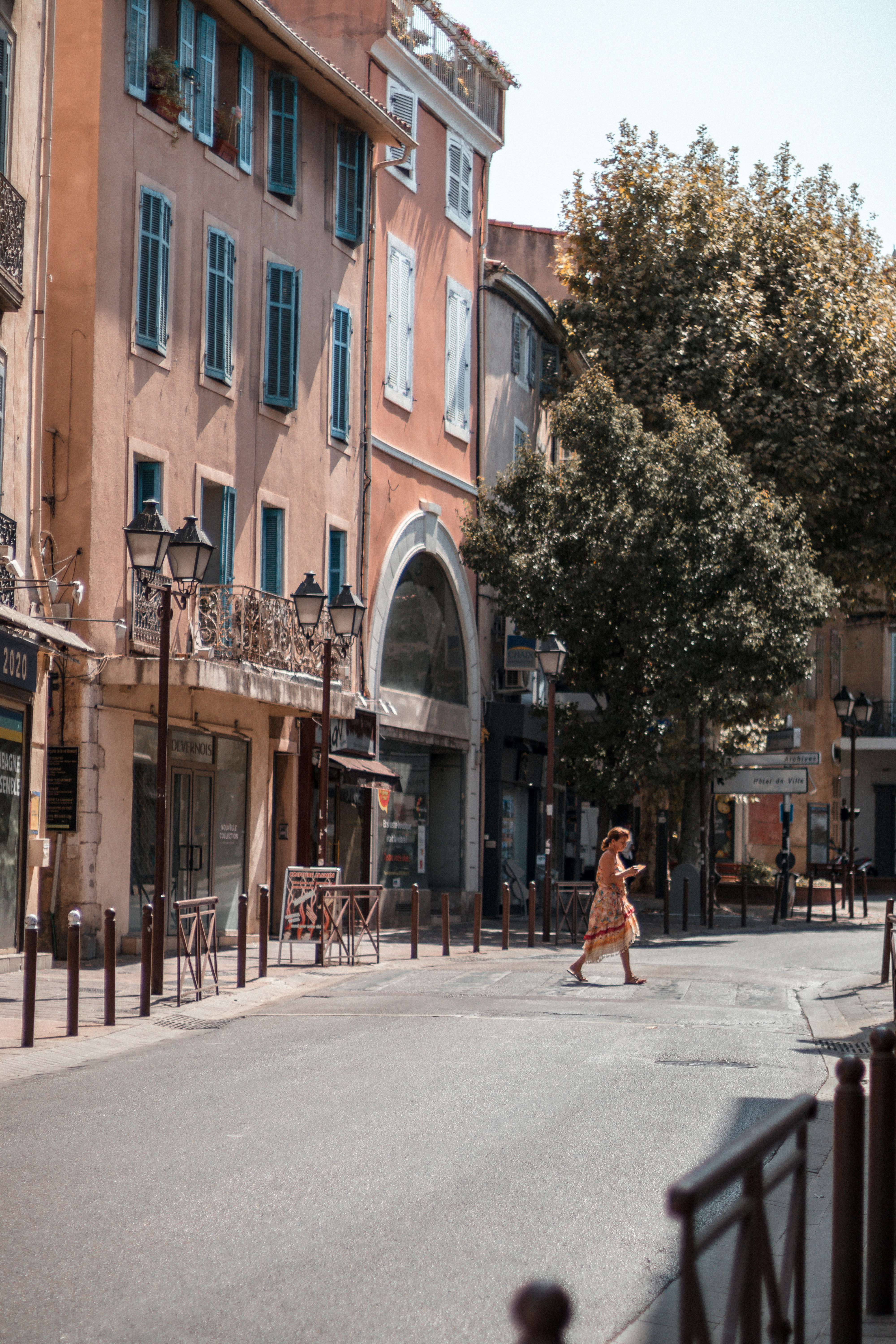 Photo by valentinlacoste