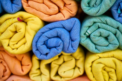 yellow and blue knit textile