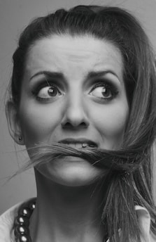 woman hair fall women's health