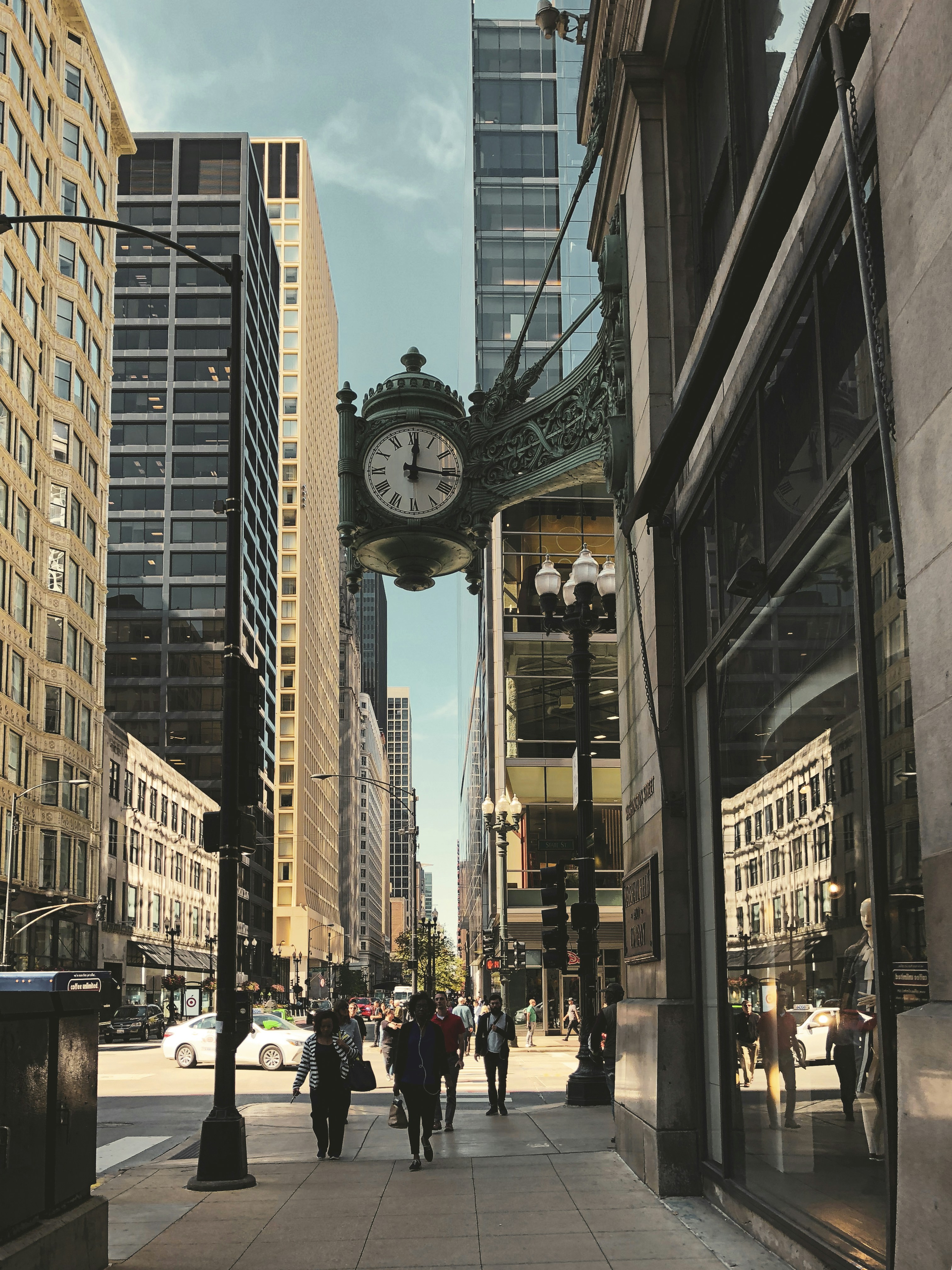 Neighborhood Explorations: From Lincoln Park to Pilsen