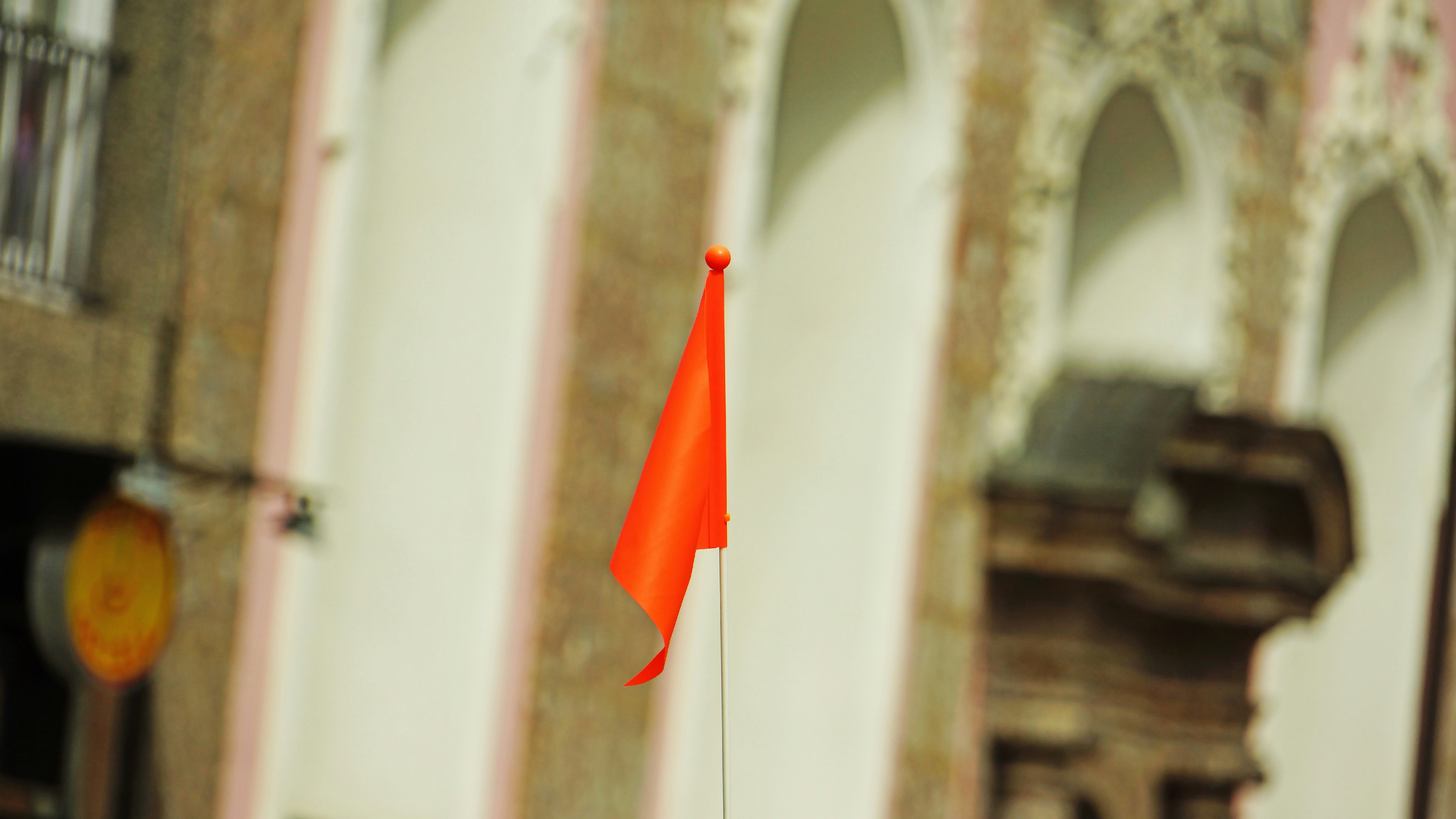 Zestaw czerwonych flag ostrzegawczych lub symboli