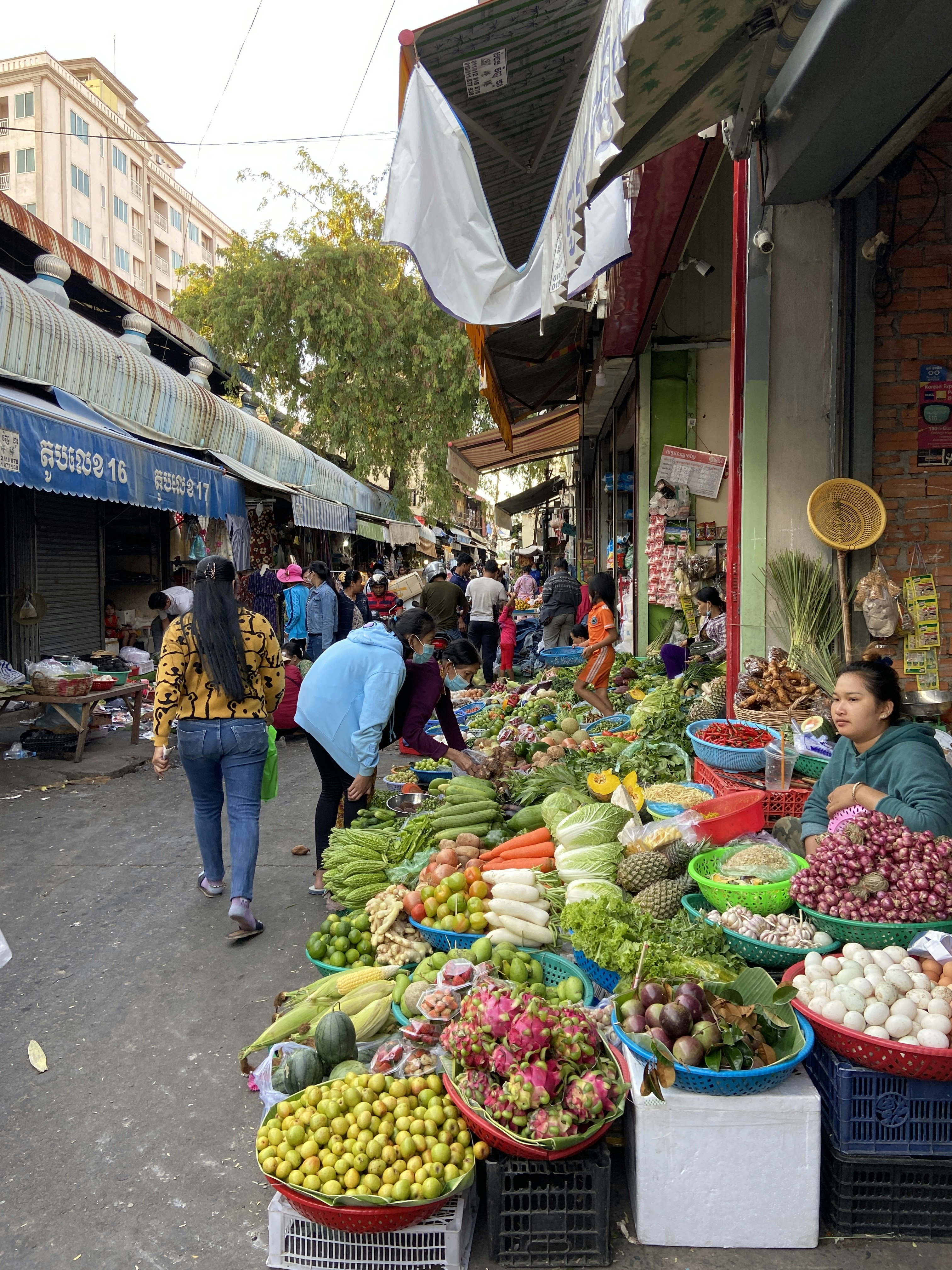 Inside a Phnom Penh's market