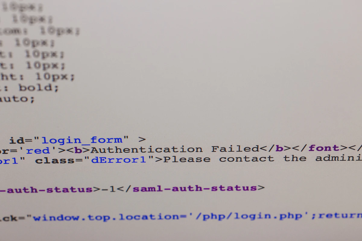 Captura de pantalla de código con sintaxis SQL resaltada, ilustrando el concepto de inyección SQL.